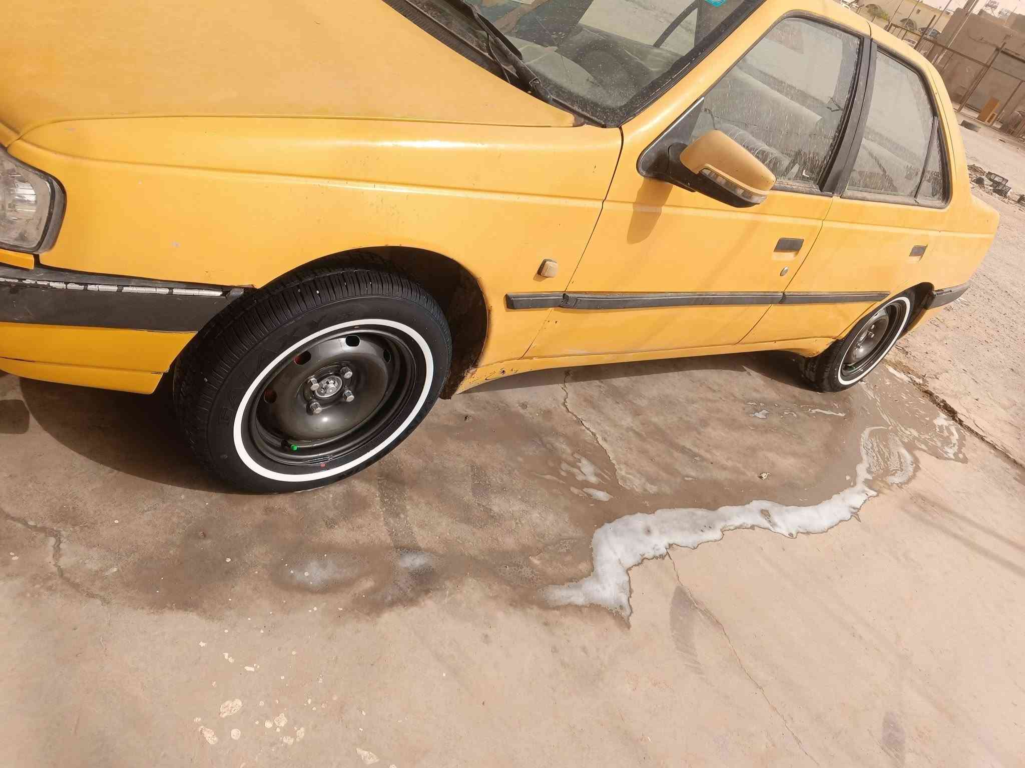 سياره بيجو 405 للبيع جاهزه السياره مكينه وقير فرنسي سياره ضربتها شبر من باب الوراء الس سياره حلوه جاهزه مصفره هيئه وغرامات سياره رقم بغداد ومالكها بالديوانيه ونداور ثاني يوم مشروع وطني سياره حلوه وجاهزه ما نقصها كل شيء تخم تاير جديد سياره جاهزه عنوان الديوانيه السعر 24 وبيها مجال رقم الهاتف @***********
