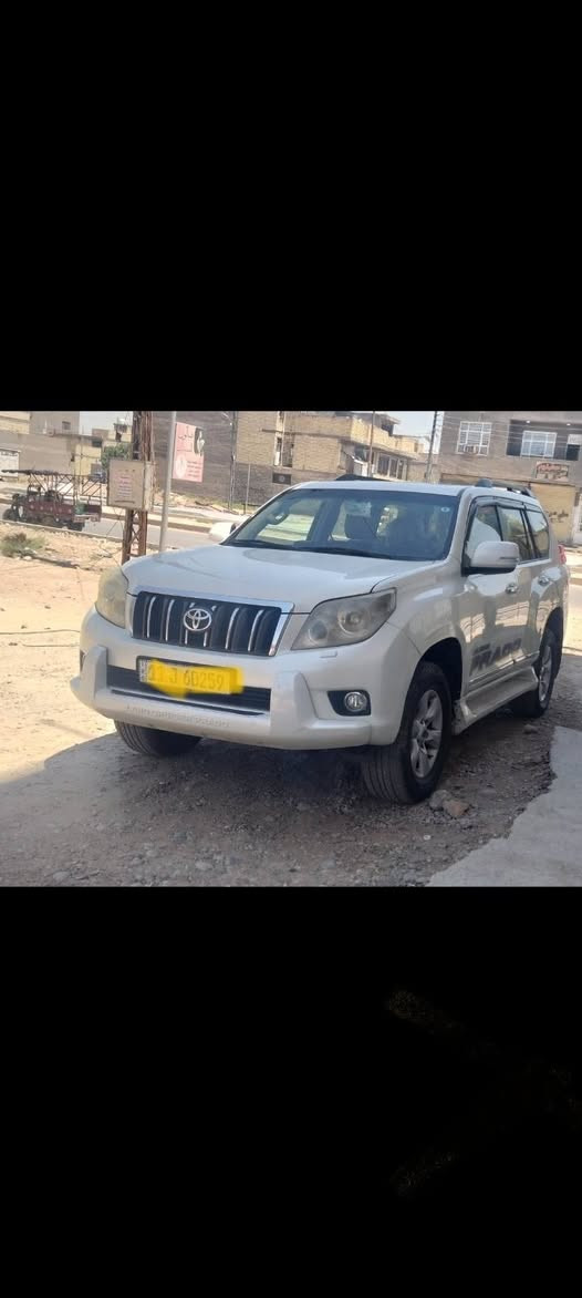 برادو 12 سته سلندر بيها صبغ بدون دواخل 4 قطع سياره بلاديه كلها مراوس بدون بيع بسورنتو امريكي محتاج فرق امانه الله ***********
