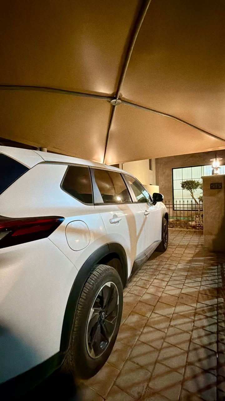 2024 
SV
1 پارجه سبغ 
شوين هه ولير  
                           *********** أربيل, العراق
