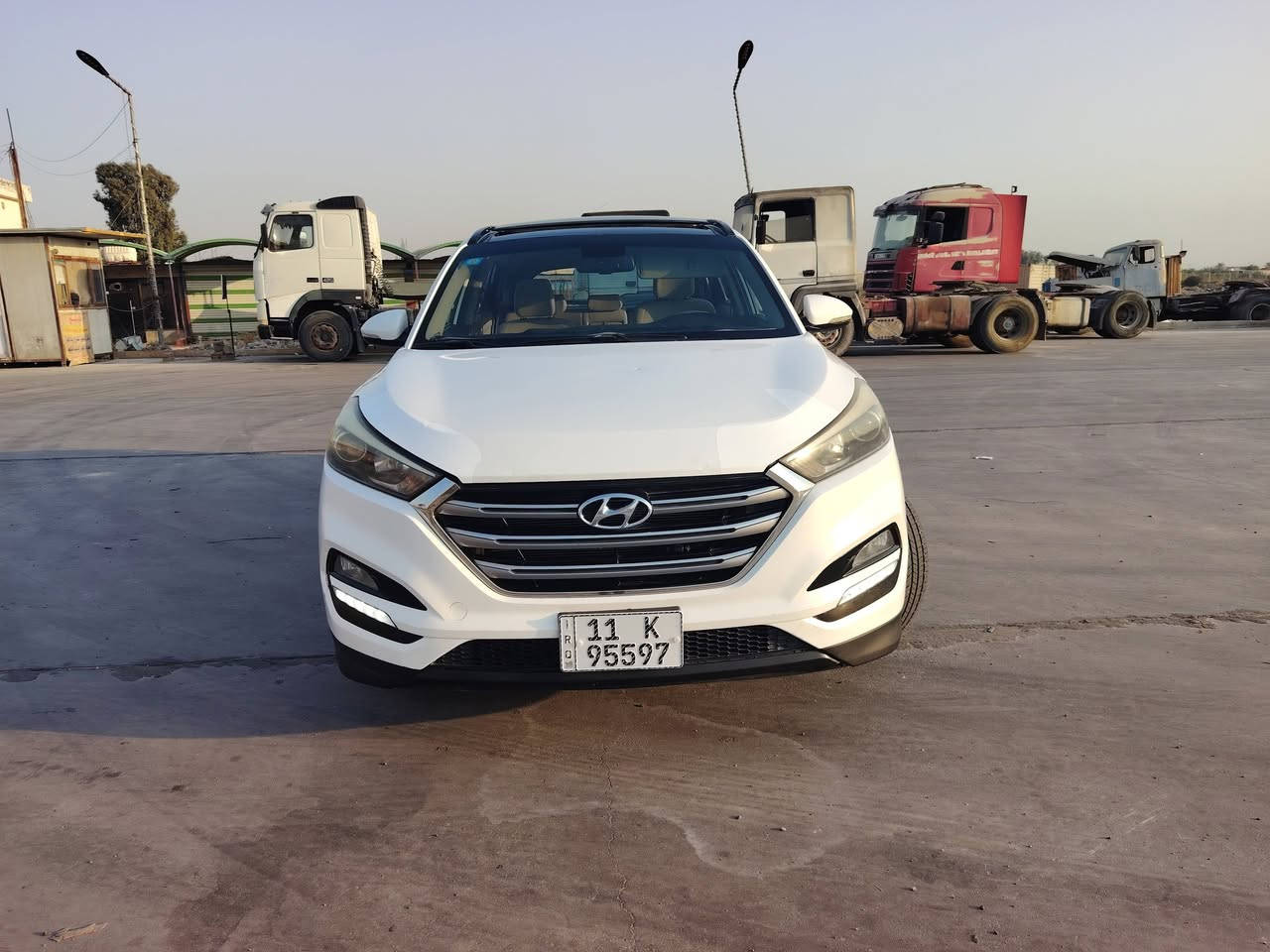 للبيع توسان 2018 خليجي الگاصد
بنرامه 
 سايد بريك بالرجل مكفوله من الصبغ بيهه فقط ثلث مكانات بارد 
وبيهه مكانين تكشير كصت البنيد وباقي على وضعه  ماشيه ١٠٤ حقيقي رقم  بغدادسنويه جديده ل2031 وهزه جديده تبريد قطعتين 3 انظمه قياده سياره مال جناي حداديه وصدر بالباكيت تايرات 4 جدد بدلتهن  تبريد ثلج ❄️ 
السعر ١٦٠ 
 وبيهه مجال كلش بصيط 
الاستفسار
مكانهه المحمودية
***********
