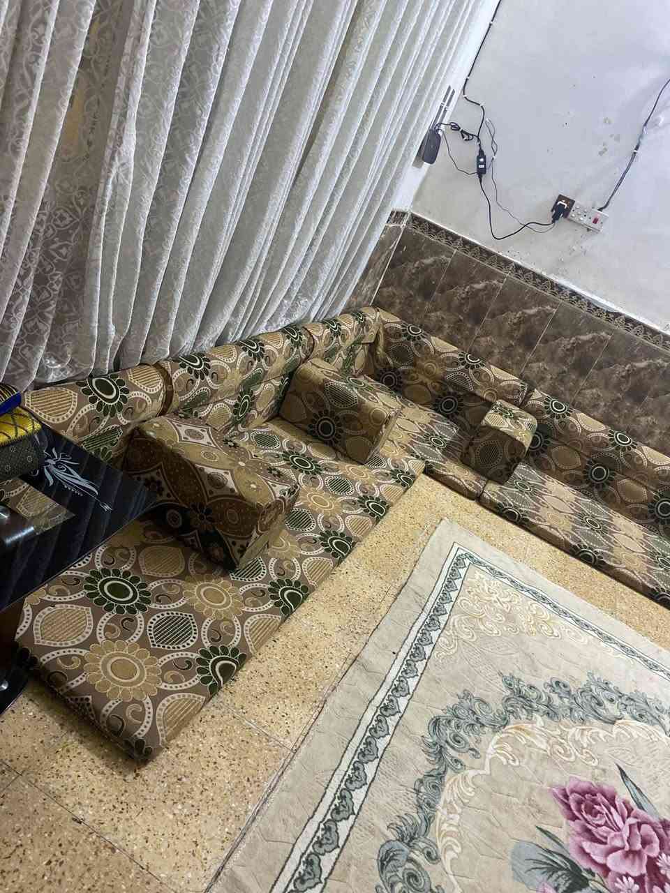 ديوان بعده جديد مستخدم شهر واحد ٢٠٠ الف بي مجال قليل ***********
