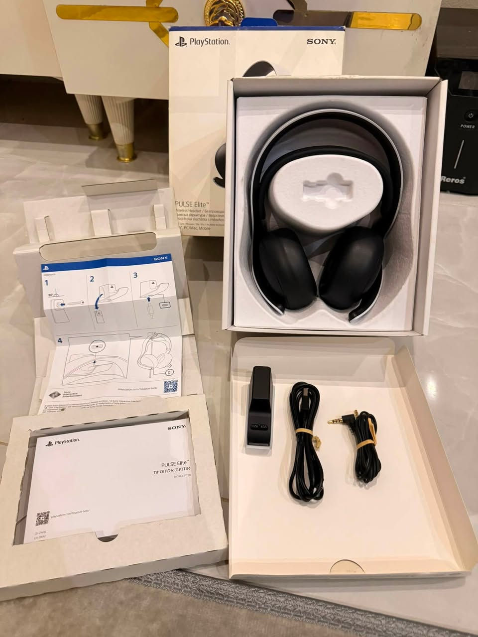 سماعه pulse elite مال بلي 5 
كامل ملحقات ونظافه 90‎%‎  والسعر 160 على الفحص ومتوفر توصيل 5 الاف
مكاني بغداد العبيدي على الشارع والتوصيل لكل المحافظات موجود 
***********
