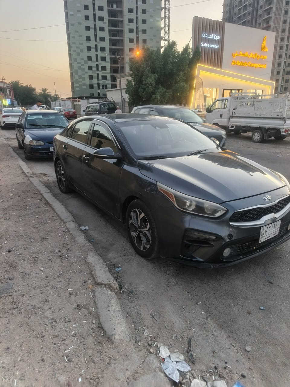السعر ٩٣ اخوان
السلام عليكم اخوان عندي فورتي ١٩ للبيع رقم بغداد شرط التحويل مكينه ٢٠٠٠ دووش كير AT 
( كير + مكينه + تبريد ثلج) مكفولات 
صدر امامي خلفي حلو 
مواصفاتها ( شاشه + كامره دواره + داخل اسود + ٣ انظمه قياده ايكو ونورمال وسبورت + تحكم ستيرن + رادار + مانع انزلاق وبقيه المواصفات المعروفه) 

اخوان السياره بيها كم قطعه مبدله السونار موضح كدامكم ( شواصي + لغود + حوض) مكفولات 
السياره مابيها ضربه قويه طخات بسيطه ومبدلينهن 
السعر ٩٣ مكاني بغداد الكرخ ابو غريب 
للاستفسار *********** او ***********
