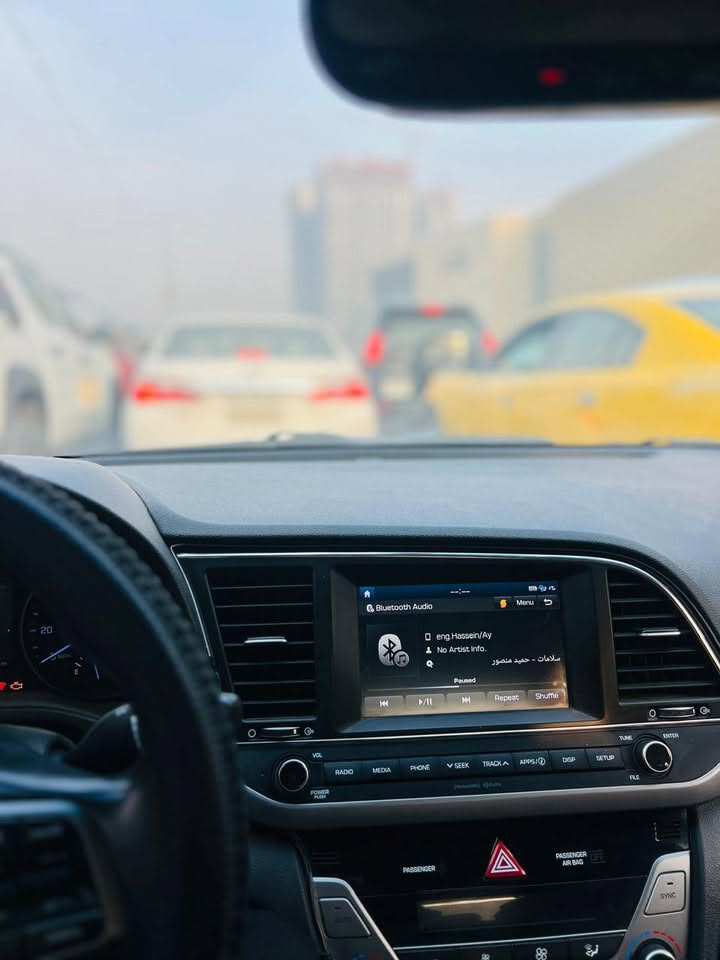 النتره 2018 امريكي الفول مواصفات فتحه سقف محرك 2000 دوش السياره تخبل لجنايه حاكية اتصال رادار3 مودات قياده 3 سبورت وعادي واقتصادي ماعوزه شي تشغل وتمشي كم شغله عوزه فقط مو مهمات.  السياره مصبوغه عام اتكفلك شاصي لغد دواخل ومحرك وتحويل  93 وبيه مجال 
***********
