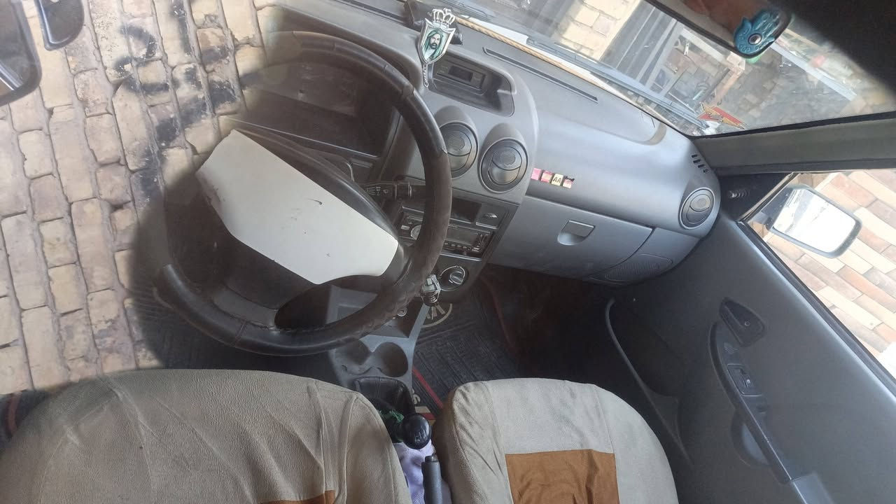 سلام عليكم سياره البيع موديل ١٤ بسمي بيه ضربه بل جمالغ اليمن ومبدالينه تبريد راديتر بيه زرف بس مكان الحسينيه سعر ٢٣ وبيه مجال  رقمي ***********

