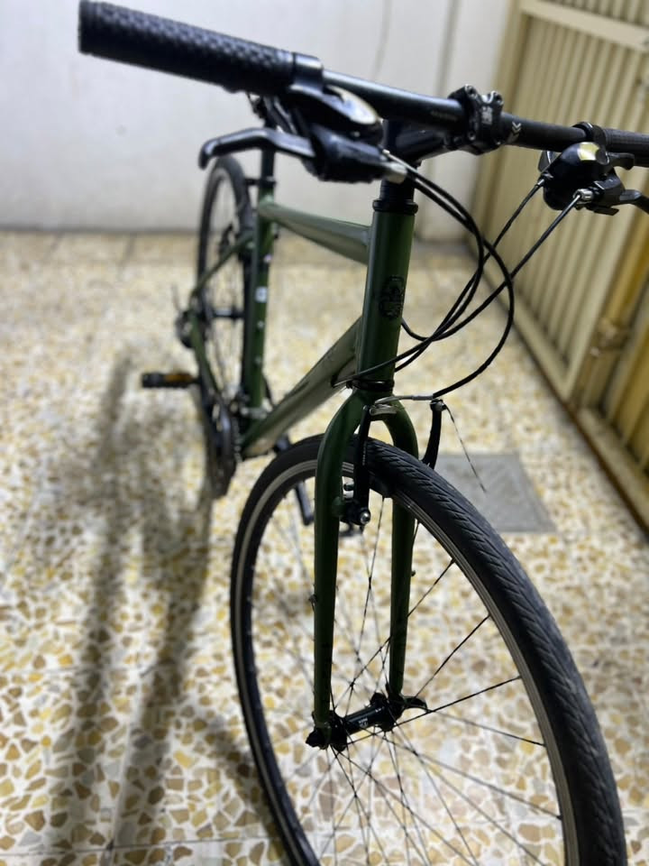 دراجة c700 للبيع للتواصل ***********
