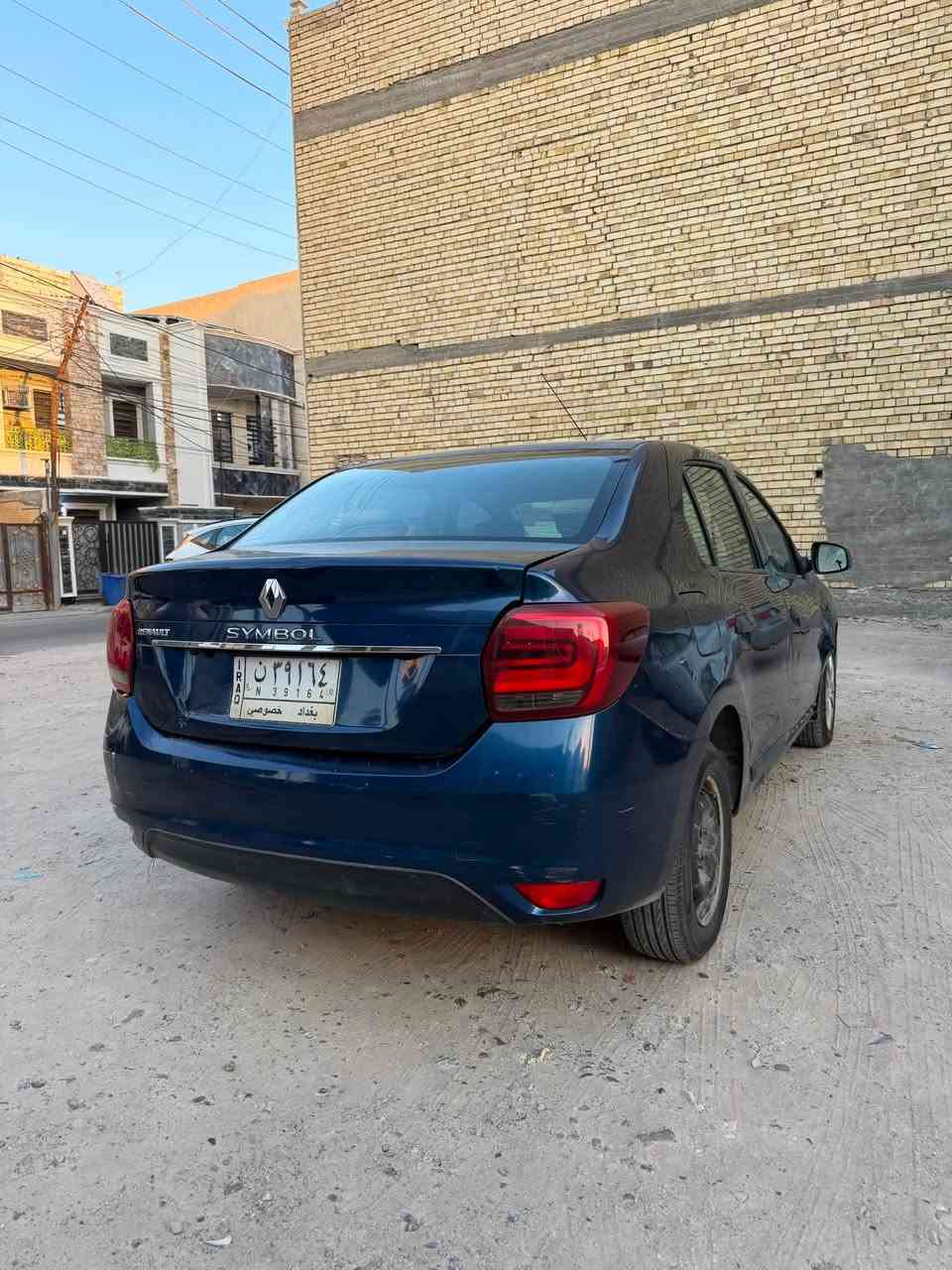 للبيع سياره رينو 2019 السيارات بيها ملاحضات مكانها بغداد الغزاليه
السعر 54$ وبيها مجال
***********
