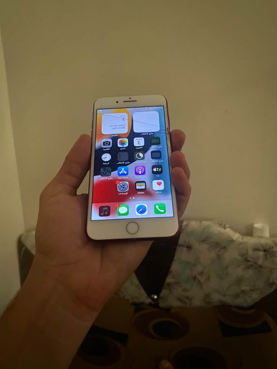 سعره ٨٥
ايًفون سفن بلاس 
***********
