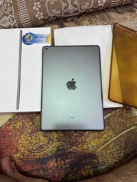 آيباد ٩ • ٦٤ • مكفوله