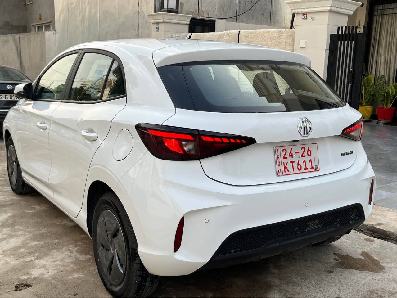 MG3 STD 2026
نیو مواسەفات
گێر ئۆتۆماتیک
دەبل شاشە
حاسە و کامێرای پشتەوە
لایت لیدی پێشەوە
لایت عەدەسە 
سەیارەکە سفرە 402کم رۆیشتوە
نرخ: 103 مەجالەکی کەم
*********** أربيل, العراق
