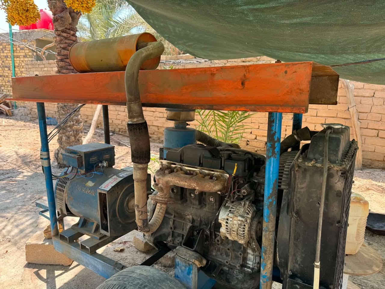 مولدة محرك كيا 2700 استخدام 5 ساعات  فقط مكينا لا تنقيص ولا بخار ع الشرط.. المكينة ضمان شهر
30 كي في 
الاستفسار والسعر اتصل 
***********

