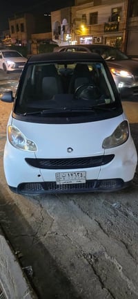 سمارت ٢٠١٣ باسمي ماشيه ٢٥ الف ميل تبريد كير محرك كله مكفول حادث بيه وط...