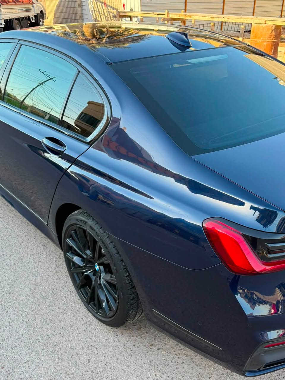 السلام عليكم السعر 36.000$ 
3 شدات و60 ورقة 
740i 2022 
وارد امريكي 
جاملغ يسار وبنيد صبغ
ماشية 63.000km
ابواب شفط 
بانوراما لد روز
انارة محيطية
5 بردات كهرباء 
كشنات مساج تدفئه تبريد 
برمجة كيجات البينا
ليزر لايت ادابتف
كت M اصل السيارة 
مختمة M 
ويل كب حجم 20 
حركات الإيماءات
اهواي مواصفات
السياًرة جديدة وبدون نقص
صفر مسج ضمان مابعد البيع 
رقم بغداد تحويل مباشر
العنوان نفق الشرطة
للأستفسار 
***********
