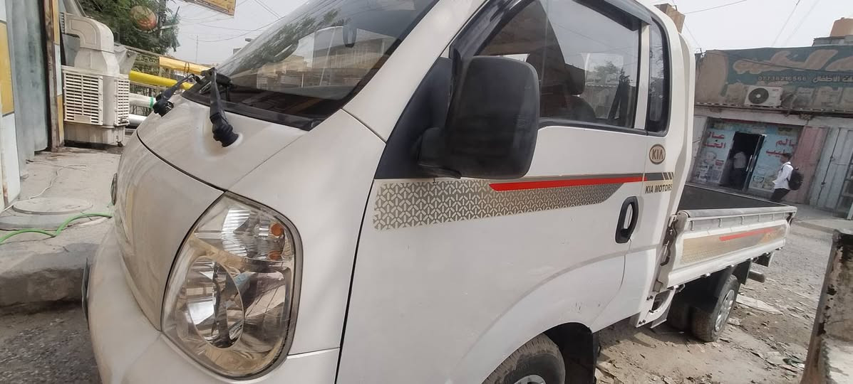 كيا بنكو • ٢٠١١ • بلاديه