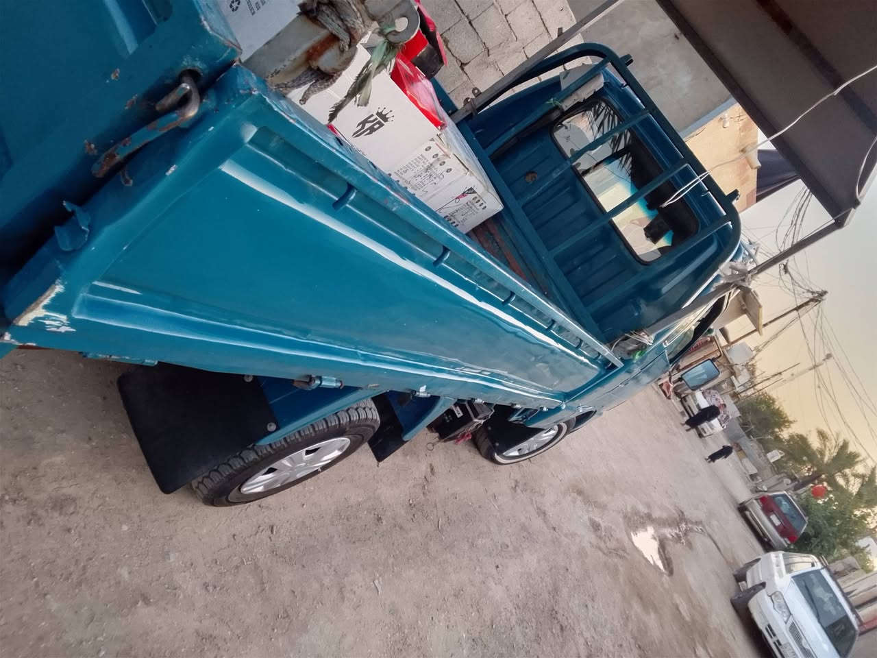 سلام عليكم كيه بنكو كير ومكينه وحداديه جدد
تخم تاير كامل دوشمه شاشه كهربايات كله شغاله سياره بسمي بسمي مكاني كربلاه *********** سنويه 2029
