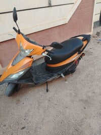 نحله • ١٢٥ • محرك نضيف