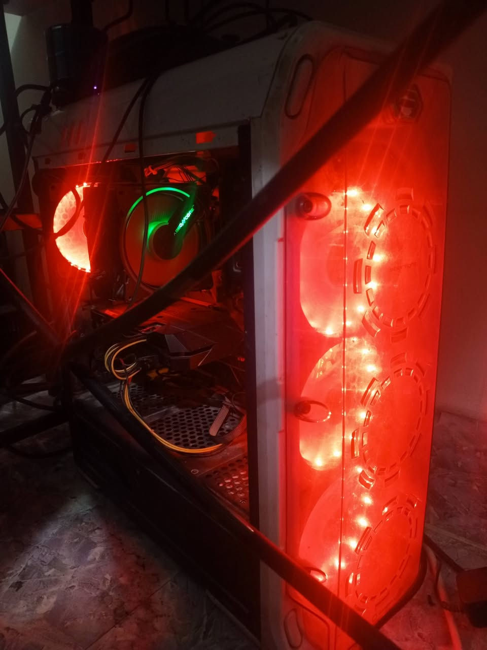 pc للبيع
كيبورد MarsGaming MK60 +موس

الشاشة نوع LG 75 هيرتز دقة 1080@

الملحقات كاملة بدون اي نقص 

الموصفات موجودة بل صورة

مكاني كربلاء 

 ***********

بي واتساب 

السعر 760 الف
