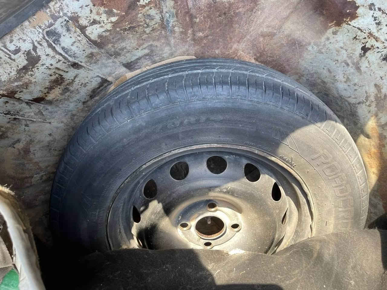 السلام عليكم
اوبل فكترا حجم ١٨ المرغوب

كير ومحرك شرط 

سياره نظيفه وكاعده تشغيل نكره سلف

تحويل شرط وبيها اسبير احتياط ايضا

السياره مصبوغه عام جمالية 

السعر ٢٦ وبيها مجال 

العنوان صلاح الدين بيجي

شراي اتصل ***********

—‏‏.
