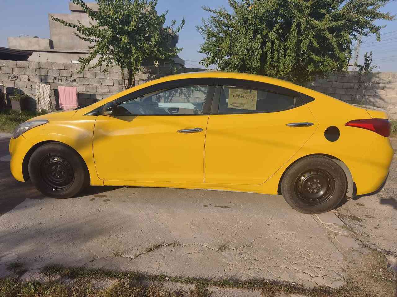 هونداي النترا  2012 خليجي
رقم بغداد   مسطرة  باسمي
كابون بانزين 
محرك 16 دوش 
كير  شرط  محرك بي صوت رواجس لتبخير ولا تنقيص
سيارة ضررها   سونار موجود بل صور 
طخم تاير جديد  باتري جديد ليت  زينون 
شرط التحويل  فقط  هزه جديد 
رقم الهاتف  ***********‬‏
‏‪***********‬‏
