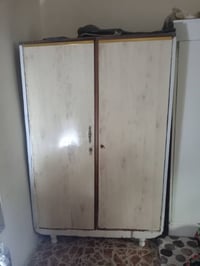 كناتير لبيع ٢عدد ب٥٠  07712971507 عنوان بل حريه شراي ينتصل عل رقم
