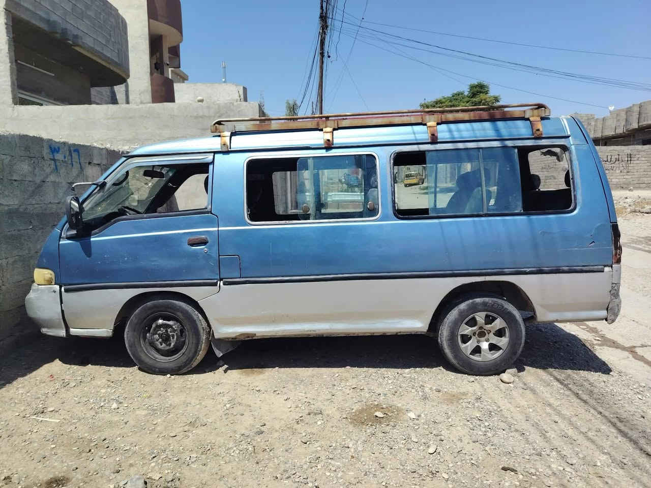 السلام علیکم کیه هونده
البيع موديل 94 رقم احمر نینوه مرور صفر الرقم

***********
