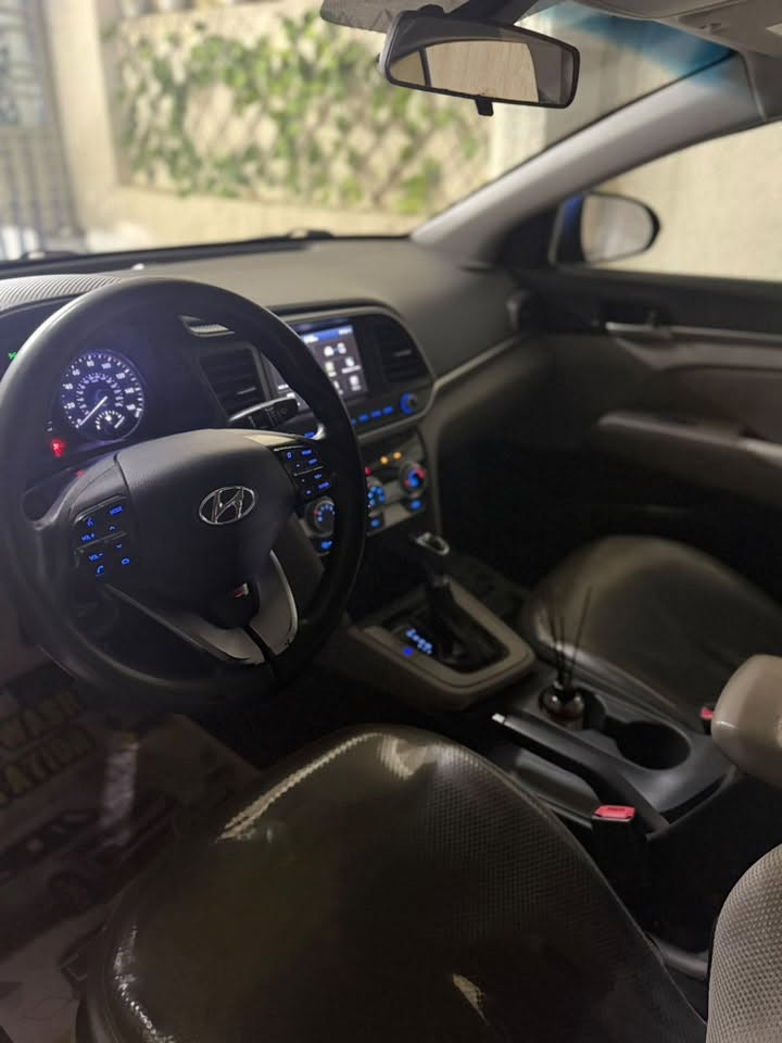 السلام عليكم النترا 2019 للبيع او مراوس BYD 
سياره ماشيه 150mi بدون حادث كلين 
داخله كلين مفتوح جاملغين وشاديهن من طابه فقط

كفاله السياره من صبغ وضربه تبديل ليبل واحد 
عده كم حالوبه 4 لو 5 وساحبه بوقته بي دي ار وميبين حت بسونار بس ع لحلال والحرام
 
المحرك قبل فتره صار راجز وبدلته اصلي شركة ضمان 
التبريد ثلج ❄️ 
الكير كفاله محرك كفاله وضمان
منظومه احتراق كامله كامله جديده
صدر كامل جديد
باتري جديد
تاير جديد

بدون اي نقص رقم اربيل باسم شركة تحويل وكاله حاضر

بغداد - الكرخ 
السعر 110 وبيه مجال للشراي 
***********
