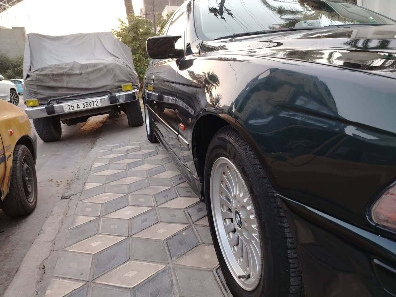 السلام عليكم حبايب من رخصت الادمن عندي BMW E39 528I صقر موديل  2000اصل وفصل بغداد  السياره فول خنك السياره داخل خارج M... دبل جام ستلايت جام تليفون خمس بردات سيدي جنجر مرايه قلاب لايت عدسه كهرباء داينمك السياره مصبوغه جماليه السياره كير مكينه كهربائيات مكفوله يعني ياحبيبي (كامله والكمال الله) للاتصال *********** السعر 110 وبيه مجال للطيبين
