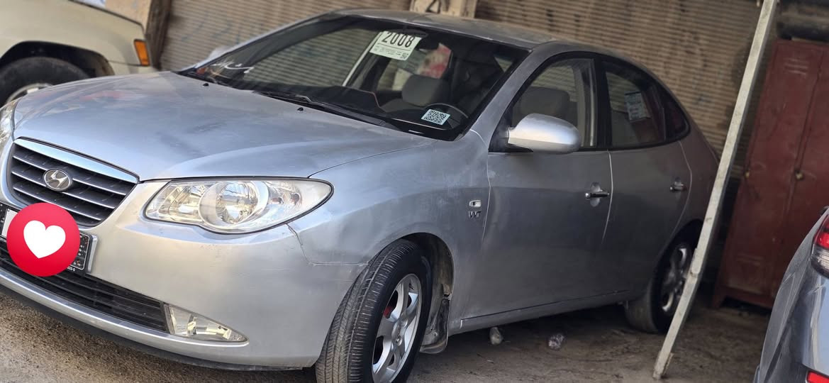 ئاڤانتی ٢٠٠٨
سەیارەکە ئی ماڵانە 
کامل  جامەکانیشی هەلگیراوەو چاک کراوەتەوە و ژێرەوەی کامل خاوێن کراوەتەوە 
(کۆدی بۆ کراوە و بارکۆدیشی وەرگیراوە )
تەبرید لەمس
کوشن هیتەرە
دەعامی بۆ دەعامی بە شەرت
سەقف و کەڤەر بە شەرت
گێڕ و مەکینە بە شەرت
سەرە دەبڵ بە شەرت
مەکینە ١٦ دەکشن بەرزە
ئەگەر موشتەری نی سەرم تکایە مەپرسە 
لە رانیەیە
تەبریدی تازە تێکراوەتەوە بەشەرت بەستن 
ژم:***********
نرخی ٤٥ و معامەلەی کەم
