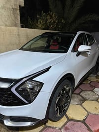 كيه سبورتج مكفوله السياره فول ماعدا الجنطه السياره بانوراما كشنين كهرب...
