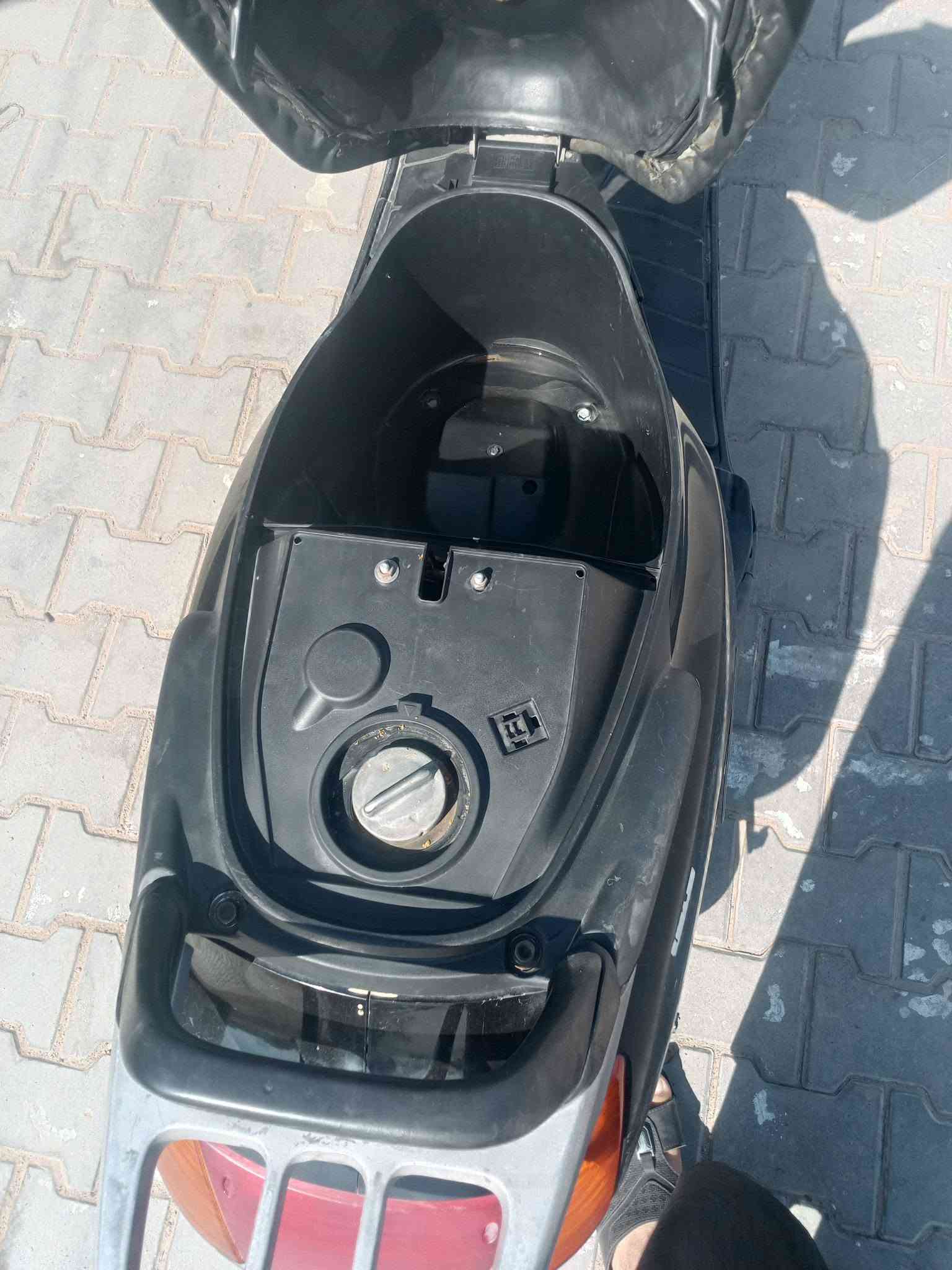 سبيسي ياباني مكينة اول فتحه الهه ناعمه وحلوه كفرات بلادي صالنصه بلاديه دشبول بلادي قفل ستيرن شغال قبق هندر بلادي كابريتر بلادي دراجه كلهه بلاديه قفل جنطه شغال 
مكاني الخاجية 
***********
