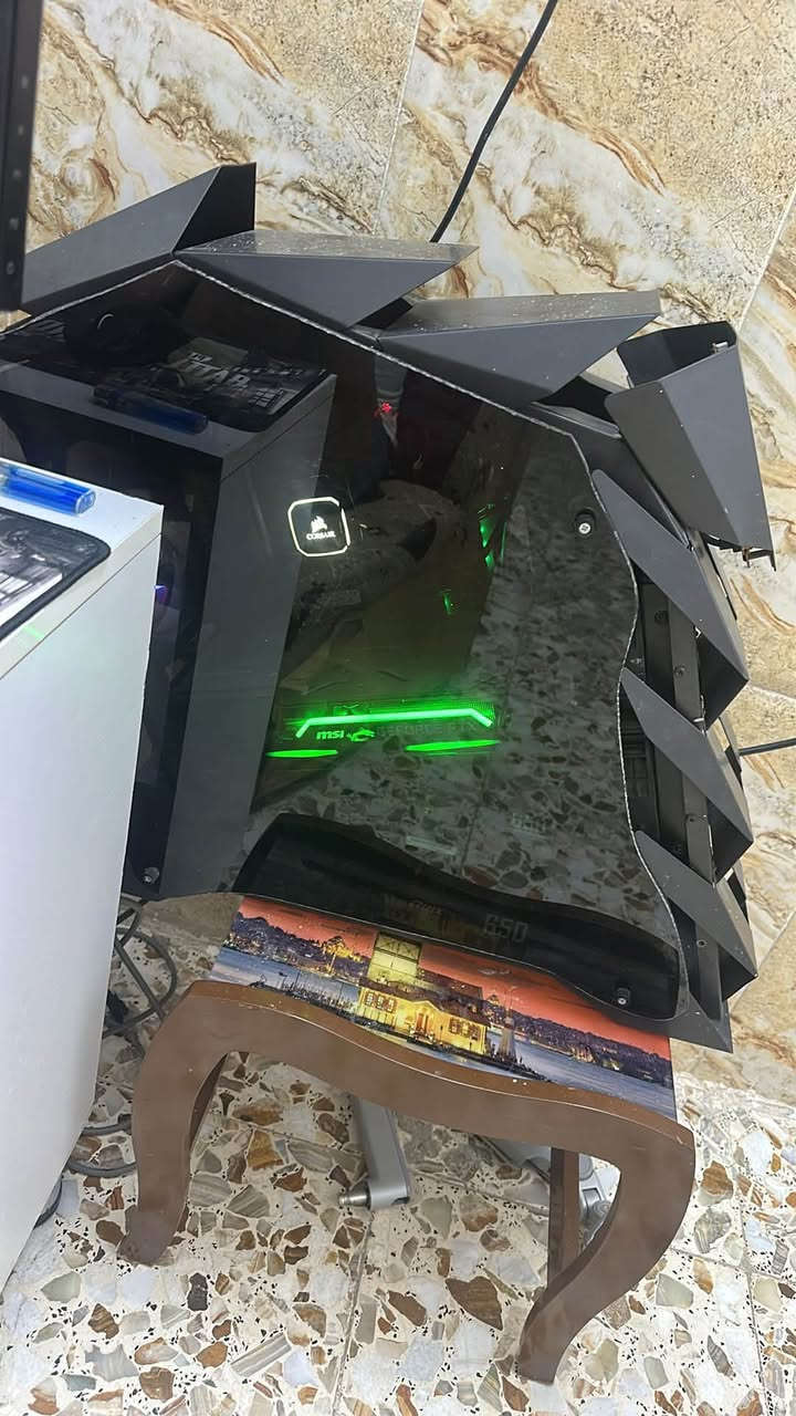 كيس للبيع كامل ما يشكي من اي مشكله لا حراره ولا كراش ولا دربات
I9 9900k 
msi-mag-z390-tomahawk
2070 super msi x trio 
Ram 16 2x8 3200 lexar 
Water cooler CORSAIR iCUE H100i PRO 240mm
Power 650w
Nvm2 256
Nvm ssd 266
السعر راسلني وبسيطه 

*********** متواجد وتساب  وخاص
