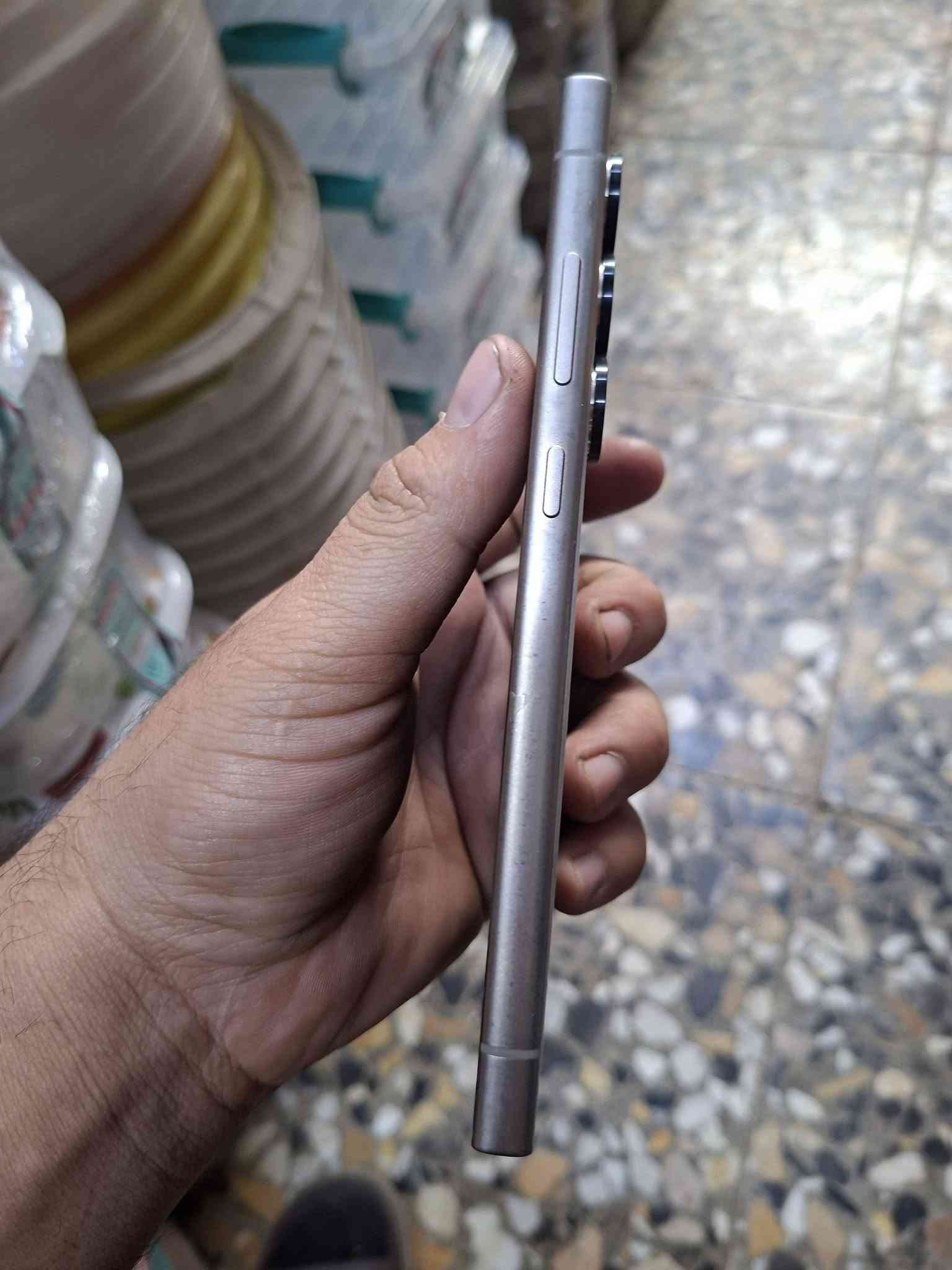 لبيع اس 24 لترع جهازه نضيف ومامفتوح ولا مصلح بي شي جهازه حلوو ذكرته اون تيراء شرق اوسط  فه جهازه كلش زينه ونضيف مكاني شعب سعره 900 الف وبي مجال ***********

نص مكتوب في الصور:
- الحسابات والنسخ الاحتياطي خدمات Google الميزات المتقدمة الحالة الرقمية وعناصر التحكم الأبوية العناية بالجهاز التطبيقات الإدارة العامة إمكانية الوصول تحديث البرنامج التلميحات ودليل المستخدم حول الهاتف بحث
- ١:٣٢
- حول الهاتف
- Galaxy S24 Ultra
- إعادة تسمية
- اسم المنتج
- اسم الطراز
- SM-S928B/DS
- الرقم التسلسلي
- R5CWC2AW86X
- SIM المتاحة
- IMEI ١
- 358423440558627
- IMEI ٢
- 359018140558627
- معلومات الحالة
- معلومات قانونية
- معلومات البرنامج
- معلومات البطارية
- ١:٣٢ العناية بالجهاز جيد قم بالتحسين الآن لتحرير مساحة إضافية في الذاكرة. تحسين الآن البطارية ١٠٠% بقي ٤ من الأيام ٤ من الساعات مكان التخزين ٩% مُستخدَم ١٠٠,٧ جيجابايت | ١ تيرابايت الذاكرة ٥٨% مُستخدَم ٧ جيجابايت | ١٢ جيجابايت حماية التطبيق غير مفعل الأداء