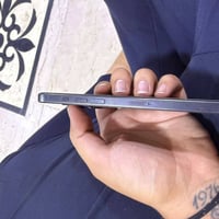 ايفون ١٥ برو ماكس • ٢٥٦ • بطاريه ٨٣٪
