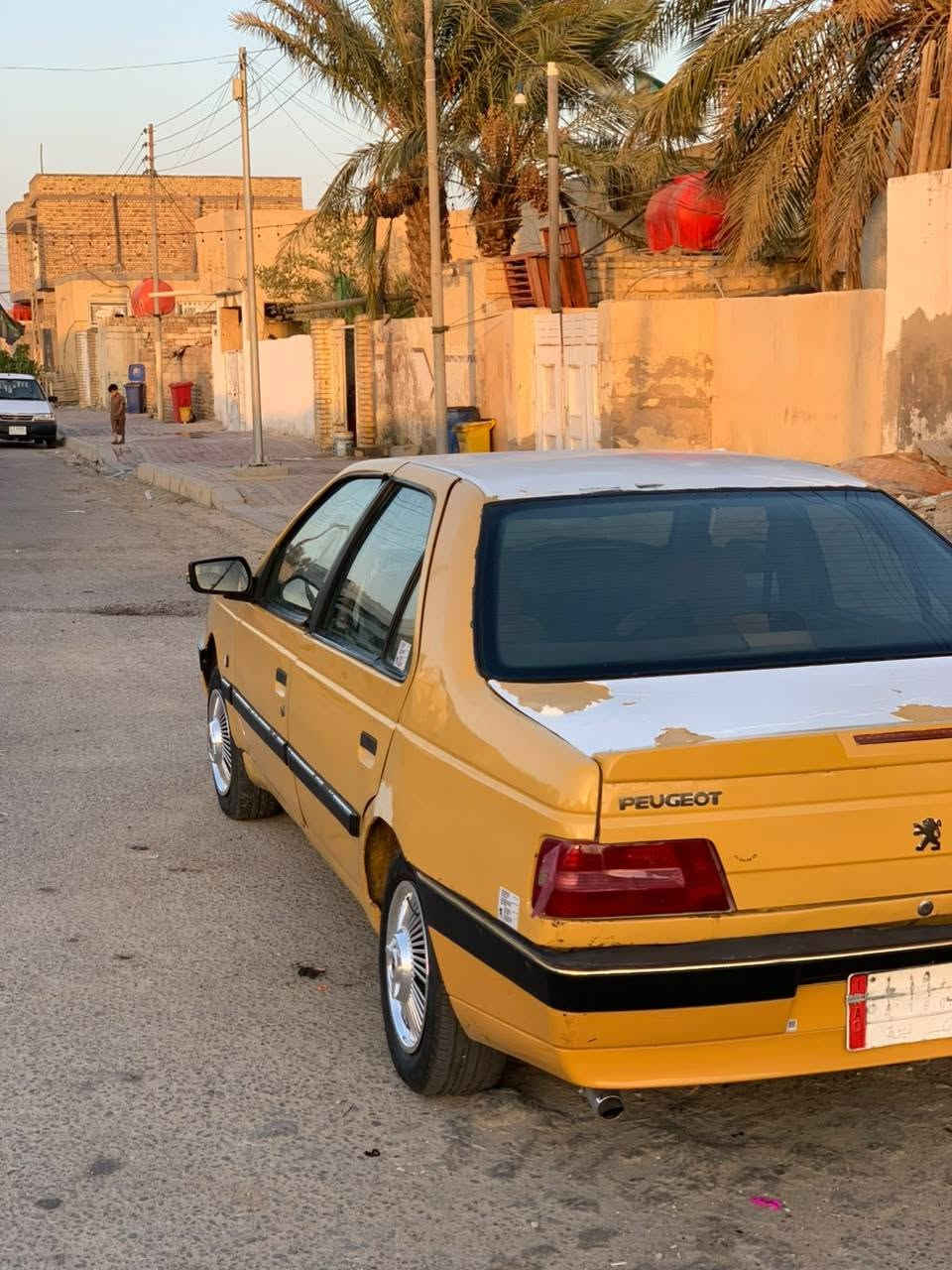 السلام عليكم بيجو 405سياره كفاله من ضربه سنويه ل28  سياره جاهزه تخم تاير  حداده جديده دوشمه ومفروشه مكينه وكير كفاله سياره حلوه وجاهزه تدفئه وتبريد شغاله كهربايه شغاله السعر 22بيها مجال حق جيه 
شراي يتصل 
***********
