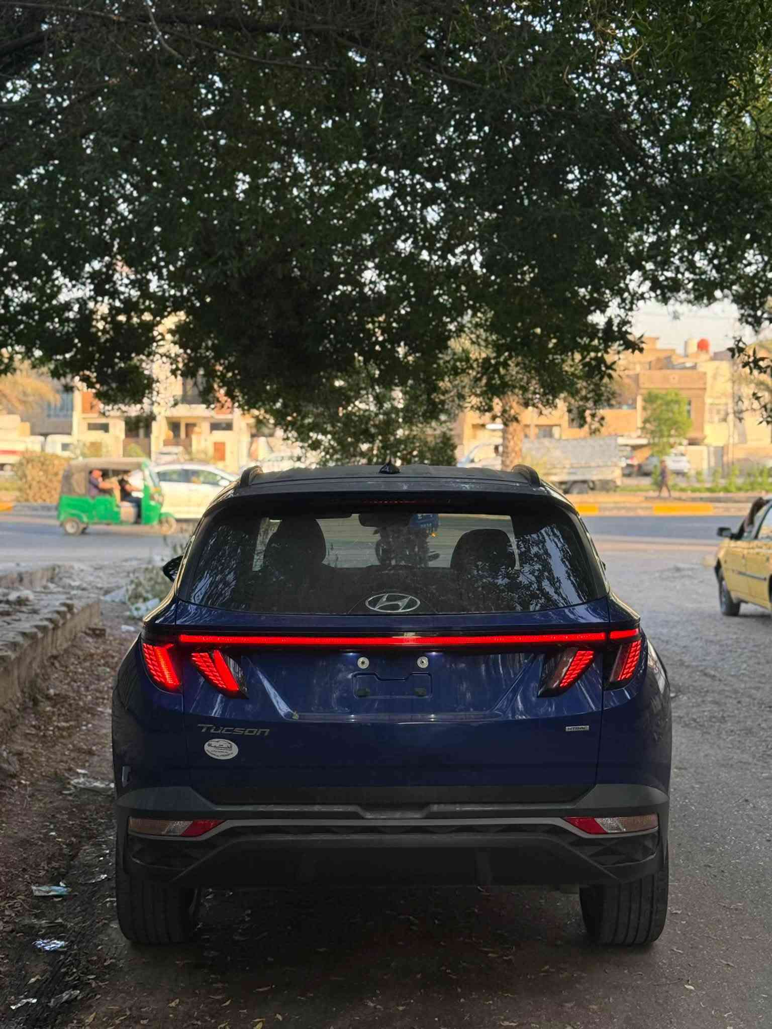 توسان 2023
وارد امريكا
محرك 2500
السياره ماشيه بس 14 الف
ضربتها بس بنيد تبدل بلادي 
بدون شواصي بدون لغود السياره دواخلها كلش كلش نظيفه 
مشي امريكا فقط ما ماشيه بالعراق
السياره تحكمات ستيرن 
صندوق كهرباء 
كشنات كهرباء وتدفئة 
بصمه تشغيل عن بعد
شاشه جبيره تدعم ابل كاربلي واندرويد اوتو
شحن لا سلكي 
بعد اهواي مواصفات 
سعر السياره 170$ بدون رقم 
مكان بغداد 
***********
