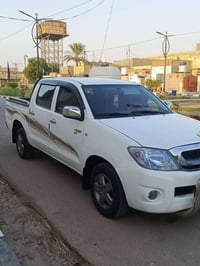 فلاونزه • ٢٠١٠ • بصرا