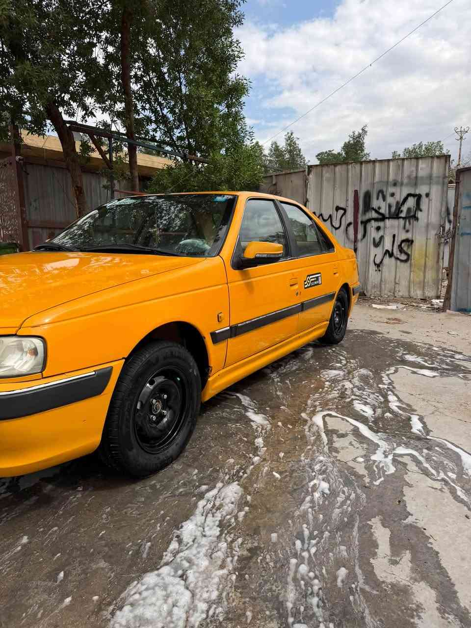 السلام عليكم بيجو بابل 2018 جاهزه من كلشي تخم تاير تبريد ثلج كير ومكينه مكفول سياره    دوشمه جديده 
جديده بيه بارد قطعه صغيره بل باب وره وبارد بل جاملغ الخلفي سياره رقم بغداد بسمي تحويل شرط مكاني بغداد ام الكبر والغزلان السعر 58 وبيه مجال قليل *********** بي اتصال وبي واتساب
