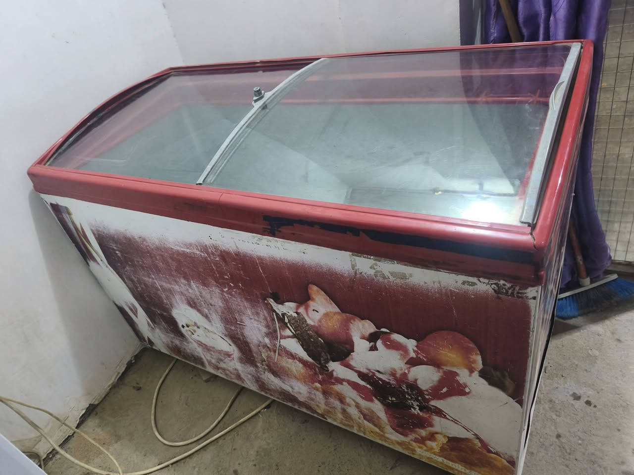 عارضه سطحيه • نضيفه • بيه مجال