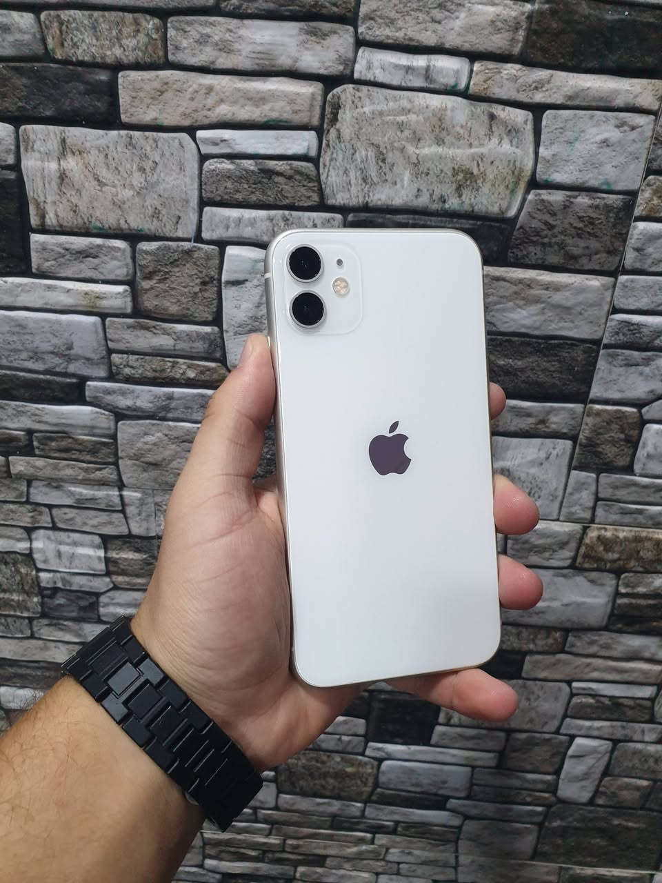 السلام عليكم
IPhone 11 

نضيف جدااا شوفت عينك شخط مابي 

ذاكره 128 

مستبدل فقط شاشه ارقه نوعيه بالسوك وانطيك بيها ضمان 3 خيارات 
فيس ايدي شغال 
والباقي مكفول من كلشي 

سعره ( 250 ) وبي مجال .. مكاني حله 

رقمي ***********
