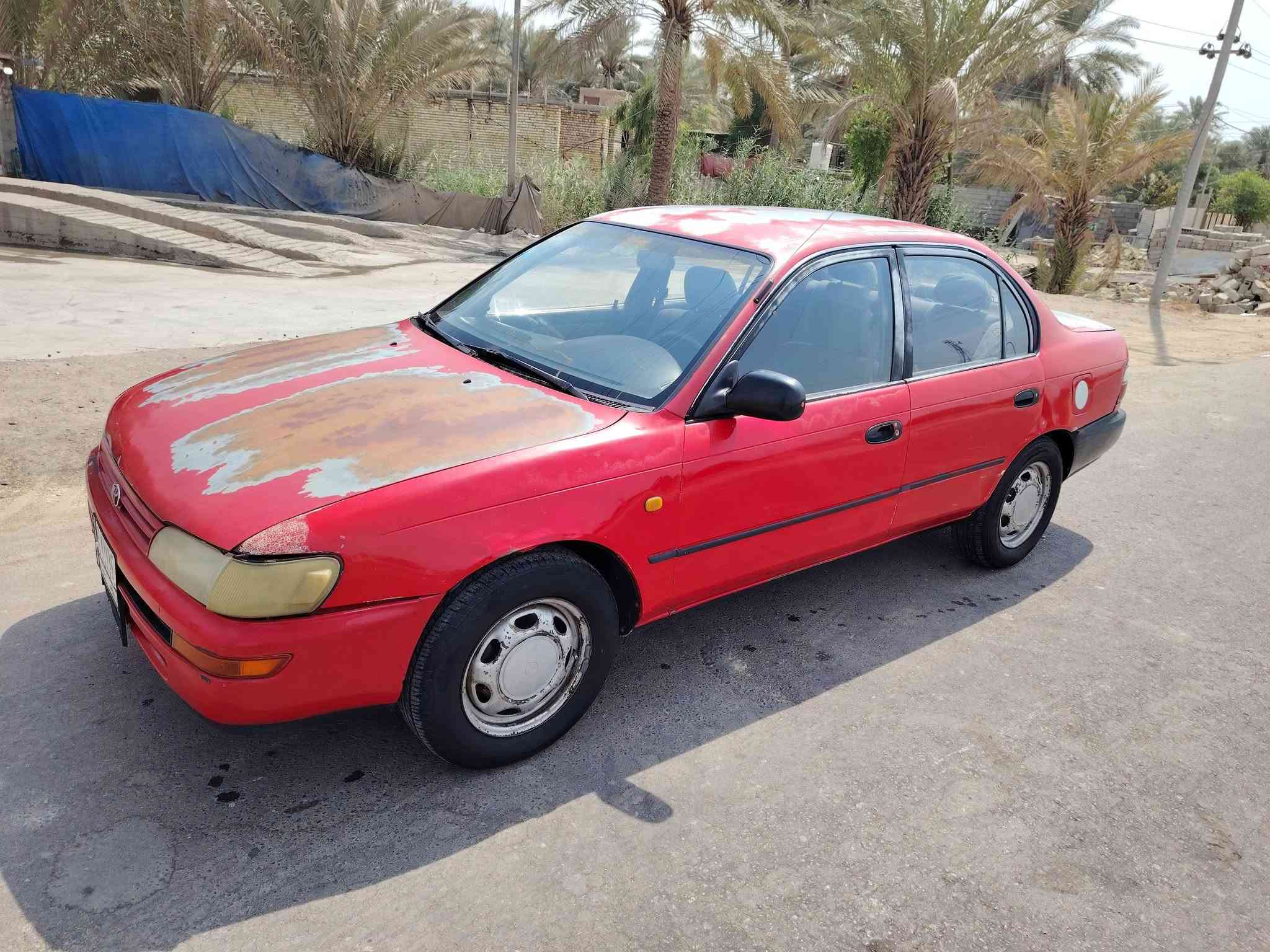 من رخصة الادمن للبيع كورلا موديل ٩٣ بغداد يسرى بلادي مكينه جديده كيير عادي ٥ نمر سنويه مجدده السياره بلادي من كل النواحي سياره مال بيت كلها شغاله بس التبريد القاعده مال الكمبريسر مكسوره دشبول بعده جديد السياره بدون حادث للاتصال ***********
