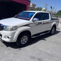 هايلكس • ٢٠١٥ • جير عادي