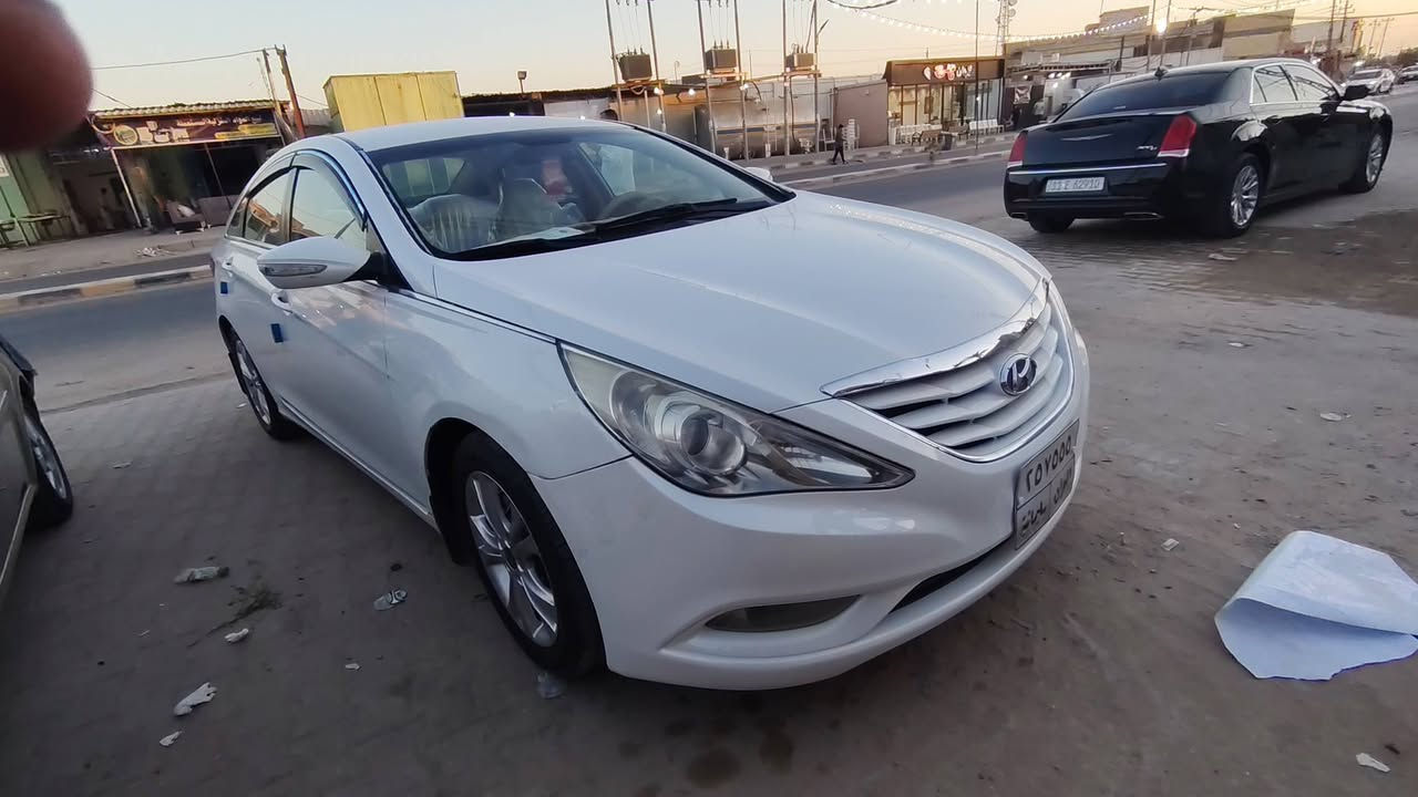 السلام عليكم سوناتا للبيع موديل 2011 خليجيه مكينه 2400دوش السياره جديده بيها قطعتين تبديل بدون داخل السياره كفاله من الصبغ سنويه ساقطه تحويل مباشررقم سليمانية مكينه كير كفاله تبريد جديد تخم تاير سياره جاهزه مكان السياره نجف السعر 100 او بيها مجال الاستفسار ***********/***********
