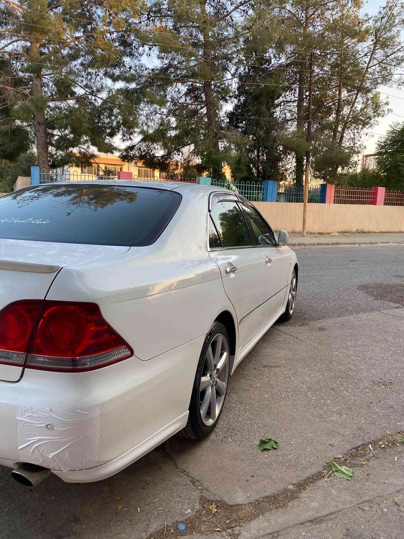 ماشەللە لە مالی هەموو لایەک❤️📦
 
‏Toyota crown shahina182 . سپۆرت 🚀2005 🤍
کۆدی بۆ کراوە   ☑️خاوەن کۆد مەوجودە✔️

گێر گەورەی مەکینە گەورە بێ دووکەل   ☑️

سەیارەکە بێ بۆیاخە 📦 تەنها دوو پەڵە بۆیاخی ئەوروپای هەیە. 
 بێ مەسروف بۆ مەسروف مەگەڕێ سەیارەی ماڵانە .
کەڤەر شەنسی کۆسەرە بەشەرت . گێرو مەکینە بەشەرت. کۆد بەشەرت.

  ( سەیارەکە موسە .  )
 
٣دووگمە 
ناو ڕەشی ساج سوور ❤️📦ساجەکانی زۆر جوانە ❤️👑
کوشن خەزن
سوکان کارەبا
شاشەو کامێرە
 لایت ناوچەی کوێر
لیدی بەرقاچەکانی بۆ دانراوە 
حاسە  دواو پێش مەزبوت 
مجمووعە لێکزز
کوشن کارەبا  
ئاوێنە شەفت
چوارتایەو ویلی لۆکی دینگەی  تاقمی لەژێرە 📦      
پاتری لۆک 
کامل سێرڤزز کراوە
برێک بەسراوە
کامل پۆلیش و سماتە کراوە 
جامی دواو پێش هەلگیراوە 
تەبرید ساردو گەرمی مەزبووت

 ڕۆنی گێر و مەکینە گۆڕاوە . 

  سەیارەکەمالی مالی دۆستە 🌷 

شوێن (شارەزوور .هەلبجەی تازە)
 
***********
ڤایبەرو وەتسئاپ لەسەرە .
