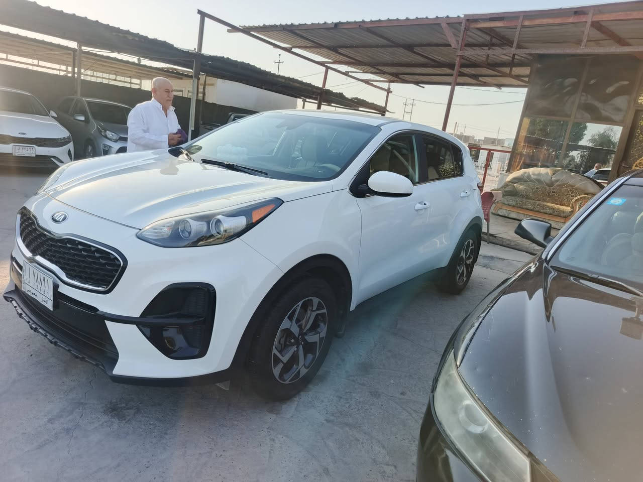 للبيع كيا سبورتج موديل 2020 وراد امريكي بدون ضرر رقم انبار السياره بعدهاا وضع الشركه ماشيه 110 الف كيلو متر حقيقي محرك كير صدر كله شركه تخم تاير جاهزه من كلشي 
للاستفسار اكثر اتصل ع الرقم 
***********
