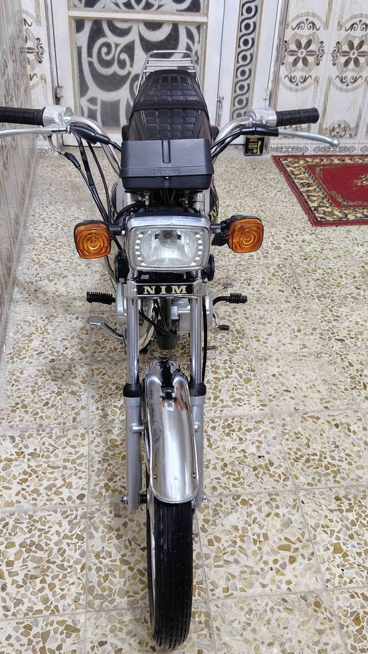 سلام عليكم شباب
 دراجه نامه امتياز  للبيع مديل ٢٥ اصولي دراجه بعده بجيس او احله من صوره بعد مكاني نجف سعر ٧٠٠ او بيه مجال  تواصل ***********
