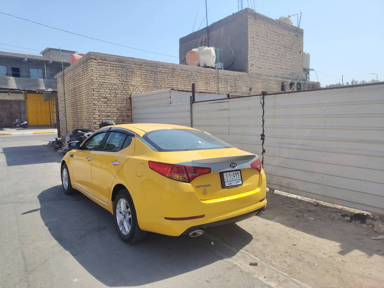 السلام عليكم كيا اوبتيما موديل ٢٠١٣ خليجي ٢٤٠٠ بدون تبديل سياره جاهزه وحلوه بيه فقط دحجه بصيطه خطه نجف سماوه مكانه السماوه السيارة من فضل الله جاهزه للأخير ***********

