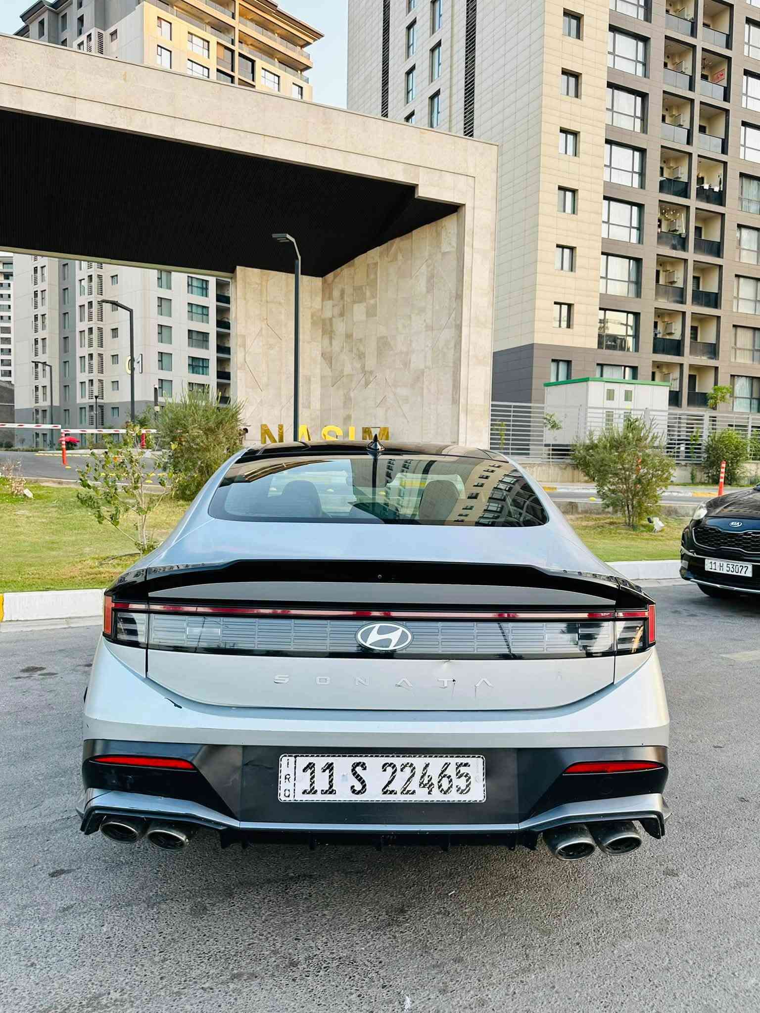 هيونداي سوناتا N 2024
لون المات اصلي من الشركة لون مميز
168 ورقة وماكو هيج سعر بهيج موديل 

بحر المواصفات فول فول :
بصمة ( ابواب + صندوق ) 
تشغيل عن بعد 
شاشة جبيرة ( كار بلي + اندرويد )
واير ليس شحن 
مثبت سرعة 
قيادة ذاتية 
تحديد مسار 
رادار امامي 
رادار جانبي 
حساسات خلفي 
كامرا دوارة ١٨٠
مثبت ستيرن 
سايد بريك بصمة 
مودات قيادة ( نورمال - سبورت - سبورت بلاص - كوستم)
كشنات تدفئة 
بانوراما 
تبريد بيانو 
تبريد قطعتين 
لدات بلادية بالدشبول متغير الوان تتحكم بيهه بالشاشة
كيجات بالعداد تظهرلك قراءة (حماوة الدهن - التيربو - العزم)
كيجات دجتال تتغير ويا كل مود 
كير ٨ سرعات + شفتات ستيرن 
نظام سماعات BOSE اقوى انظمة سماعات
جامات اوتو
اوتو هولد
كشنات كنتارا حضن N
محرك 2500 تيربو 
‏ 300 HP يعني طيارة انسى شي اسمة جارجر
لدات امامي و خلفي 
وبعد هواي مواصفات بيهه

ماشية 36 الف كيلو

ضرر سيارة 3 قطع  بدون دواخل
السعر 168$
سيارة رقم بغداد تحويل ثاني
مكاني بغداد 
***********
