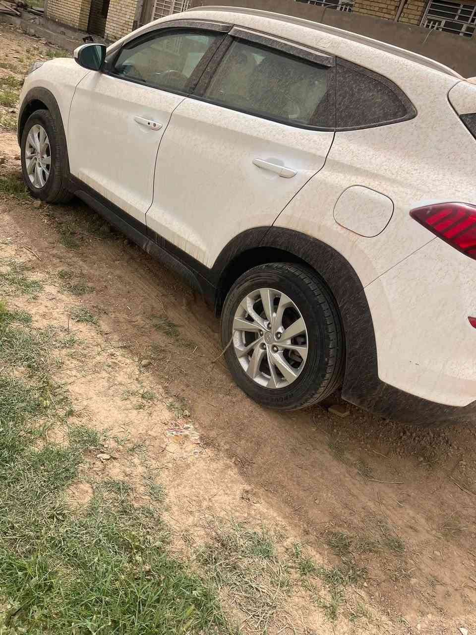 سلام عليكم توسان موديل 2019 امريكي كير مكينه تبريد شاصي كفاله رقم بغداد ابسمي مكان السياره بغداد السعر 160 وبيها مجال شي بصيط ***********

