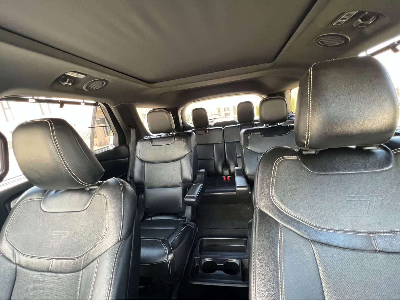 Ford explorer 3.0L
V6 ST
فولل مواصفات
101,000KM
پانۆراما
بەصمە
شغال
حساس
رادار پێش و پشت
خەتی جادە
کوشن ساردو گەرم
کوشن مەساج
زۆر مواصفاتی تر
رەسمی دەعمەکەیی دانراوە
روبع بۆنیدی هەیە بێ ژۆرێ بێ ئێرباگ
باقی هەمووی بە شەرت
نرخ:٢٧٠$
ژمارە مۆبایل
***********
هەولێر أربيل, العراق

نص مكتوب في الصور:
- Ford Explorer St 2020 Black 3.0L 6 vin: 1FM5K8GCXLGB69674 Final bid: $23800 Auction: Copart SOLD Lot number: 48139122 Date of sale: 04.07.2022 Year: 2020 VIN: 1FM5K8GCXLGB69674