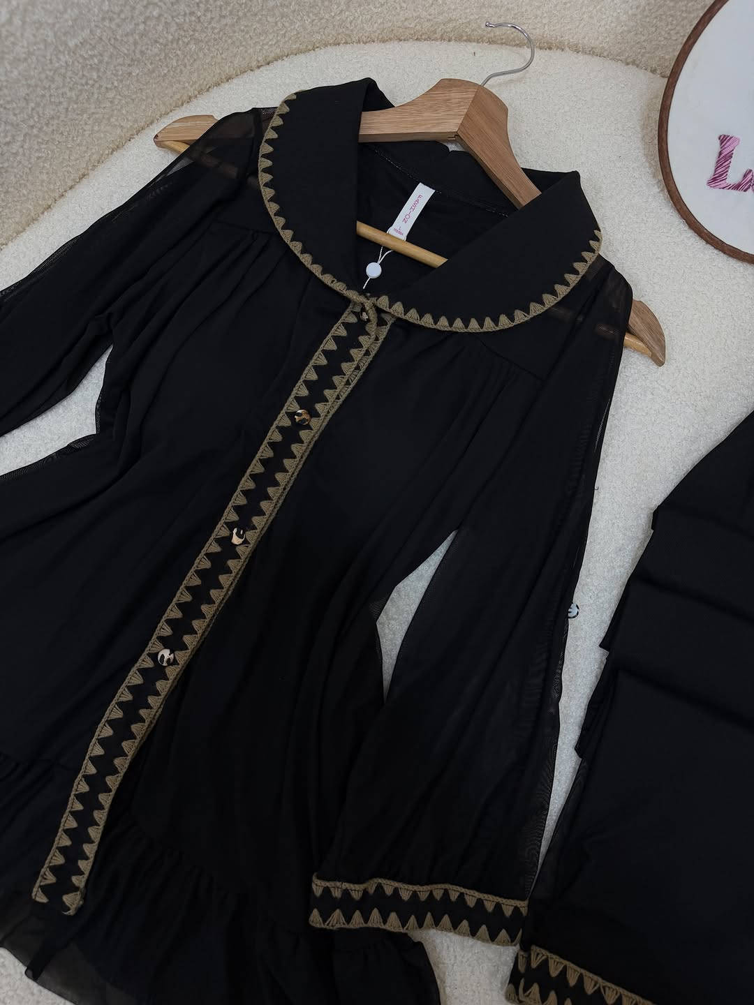 اسود • تول ناعم مبطن • مقاسات M-L-XL-2XL